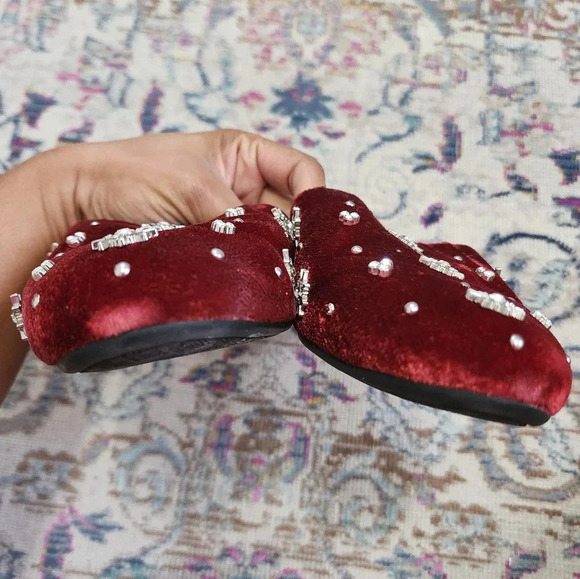 Birdies Women's Songbird Burgundy Crystal Mules Slippers, sz 9 - Picture 7 of 12